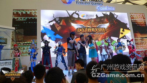 CJ《英雄联盟》互动现场 CJ《英雄联盟》互动现场